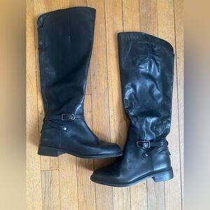 NWOB Franco Sarto Leather boots